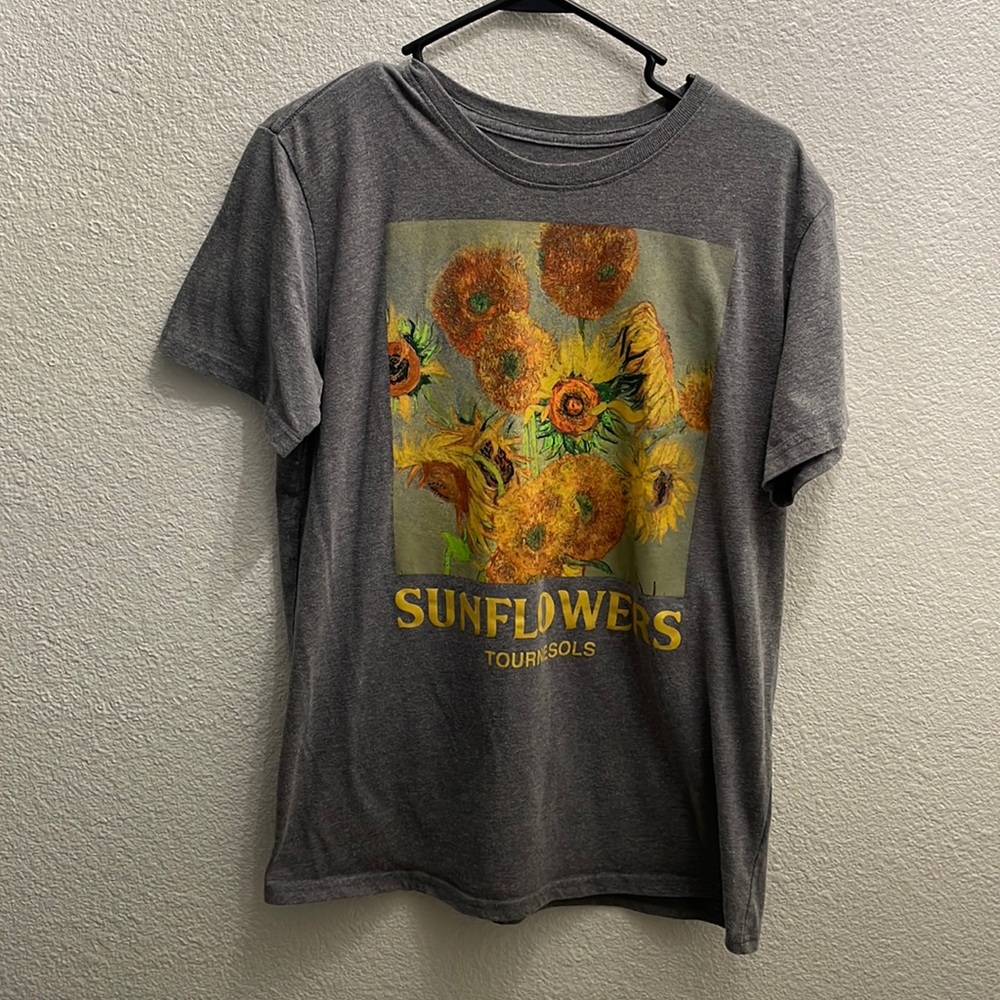 Graphic t-shirt